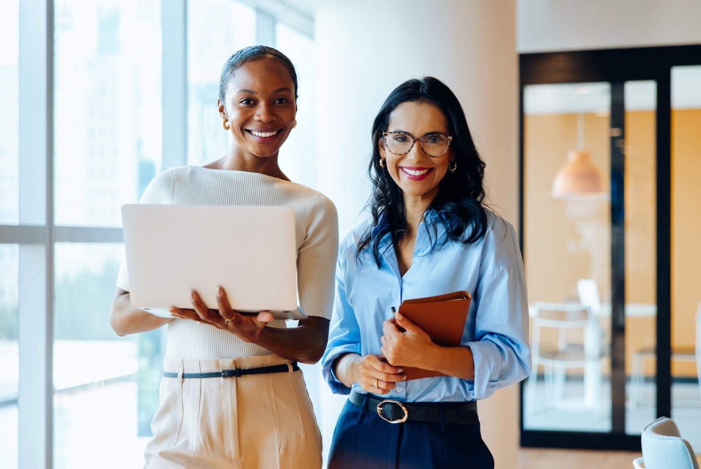 What to Keep In-House vs. Outsource When You Have an HR Team