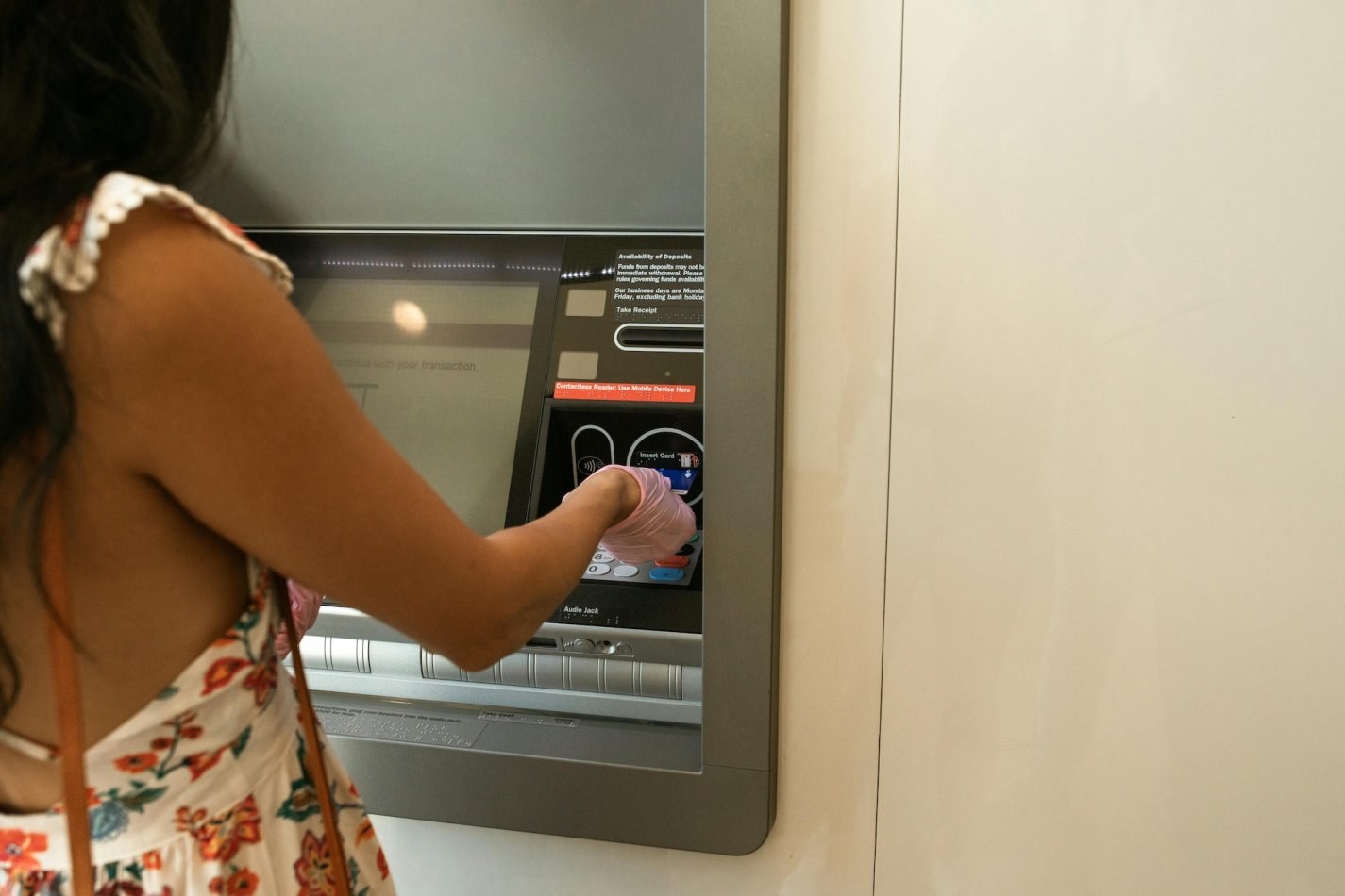 Community Bank Finds Needed Support and Service With a PEO