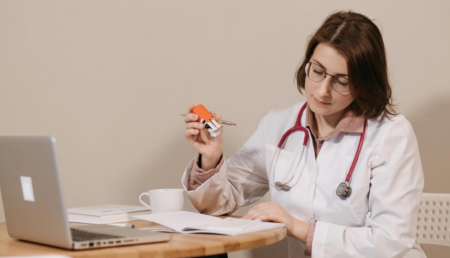 FLSA Requirements and Common Compliance Violations (Healthcare)