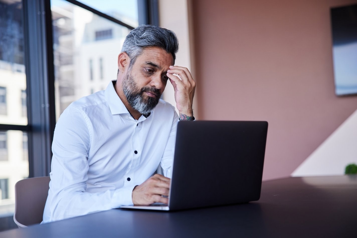 Decide When To Outsource HR Services for Your Professional Services Business With These 10 Questions