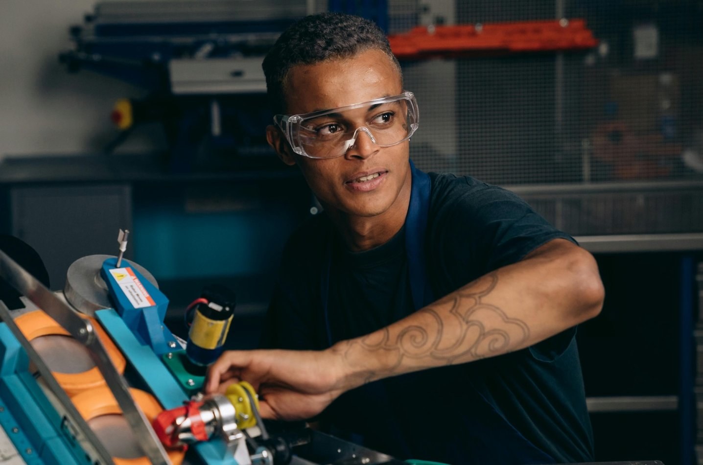The PEO Purchasing Guide for Manufacturing Companies
