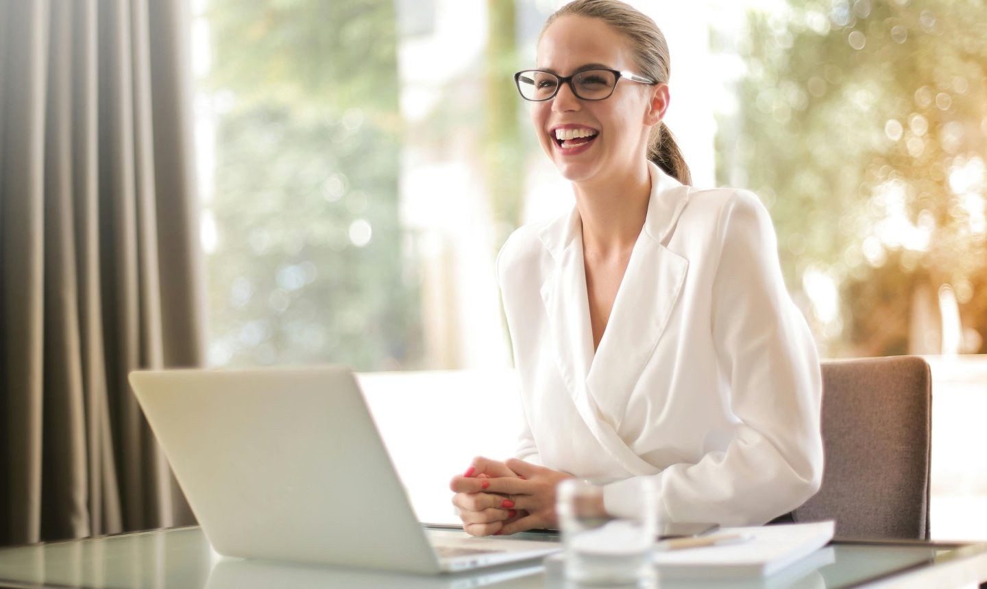 Ultimate Guide to Open Enrollment for Professional Services Companies