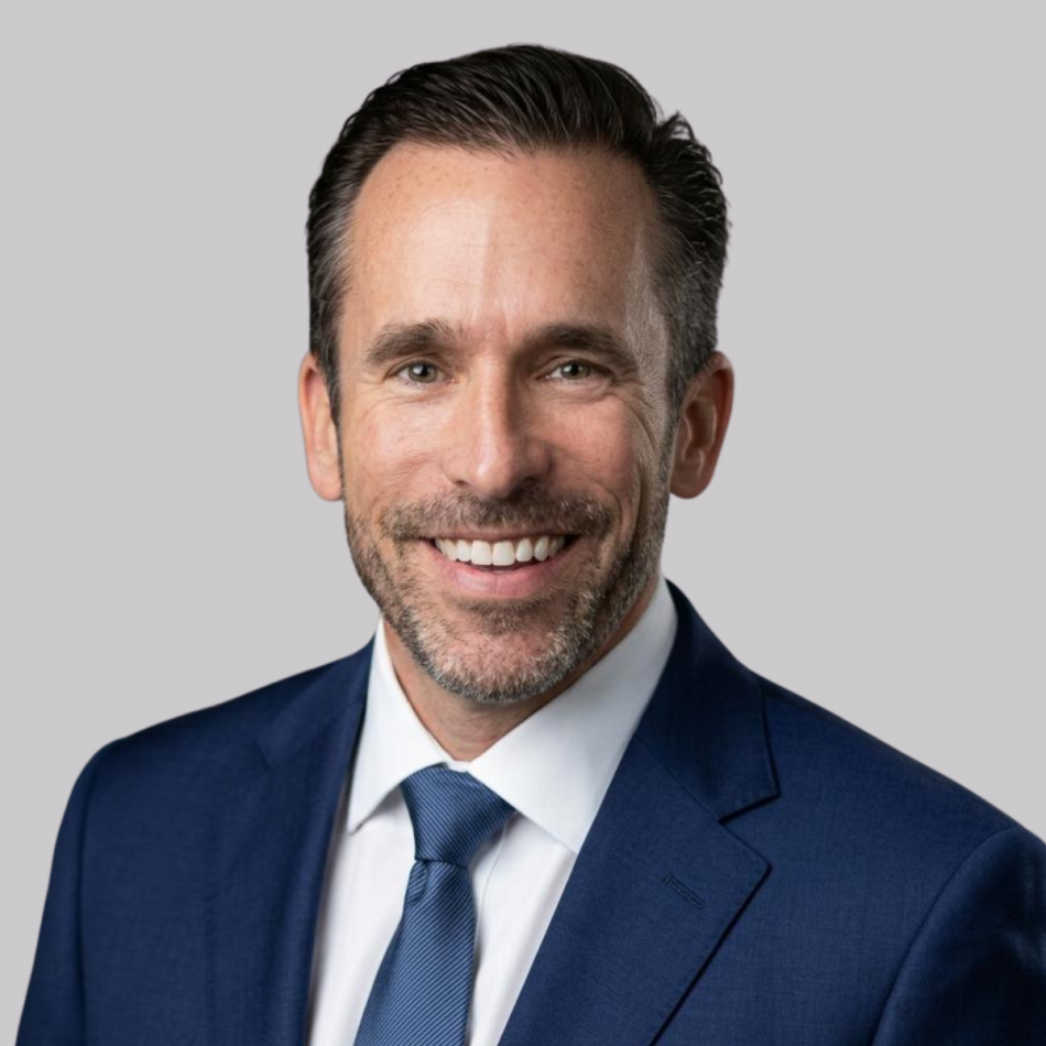 Nick Seewer - Headshot